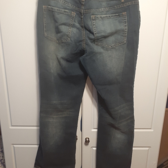 Bootcut Mid Rise Jeans - Picture 2 of 5